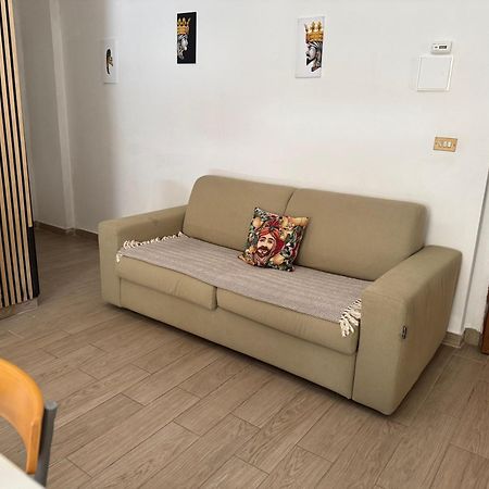 Appartamento Casa Sole Sofie Aci Catena Esterno foto